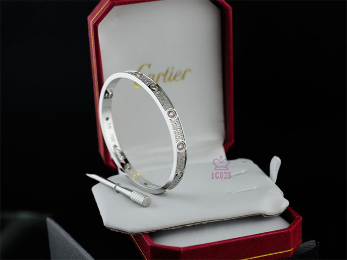 Bracciale Cartier Modello 156 - Clicca l'immagine per chiudere